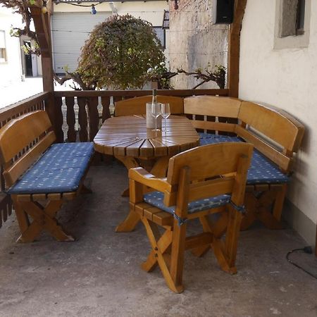 Ferienwohnung Rosenberger Kolitzheim Εξωτερικό φωτογραφία