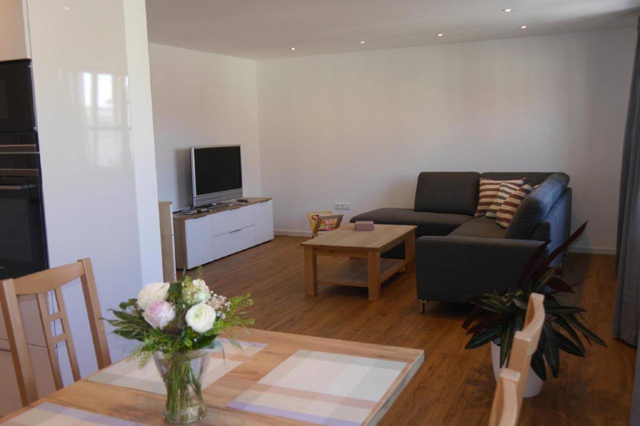 Ferienwohnung Rosenberger Kolitzheim Εξωτερικό φωτογραφία